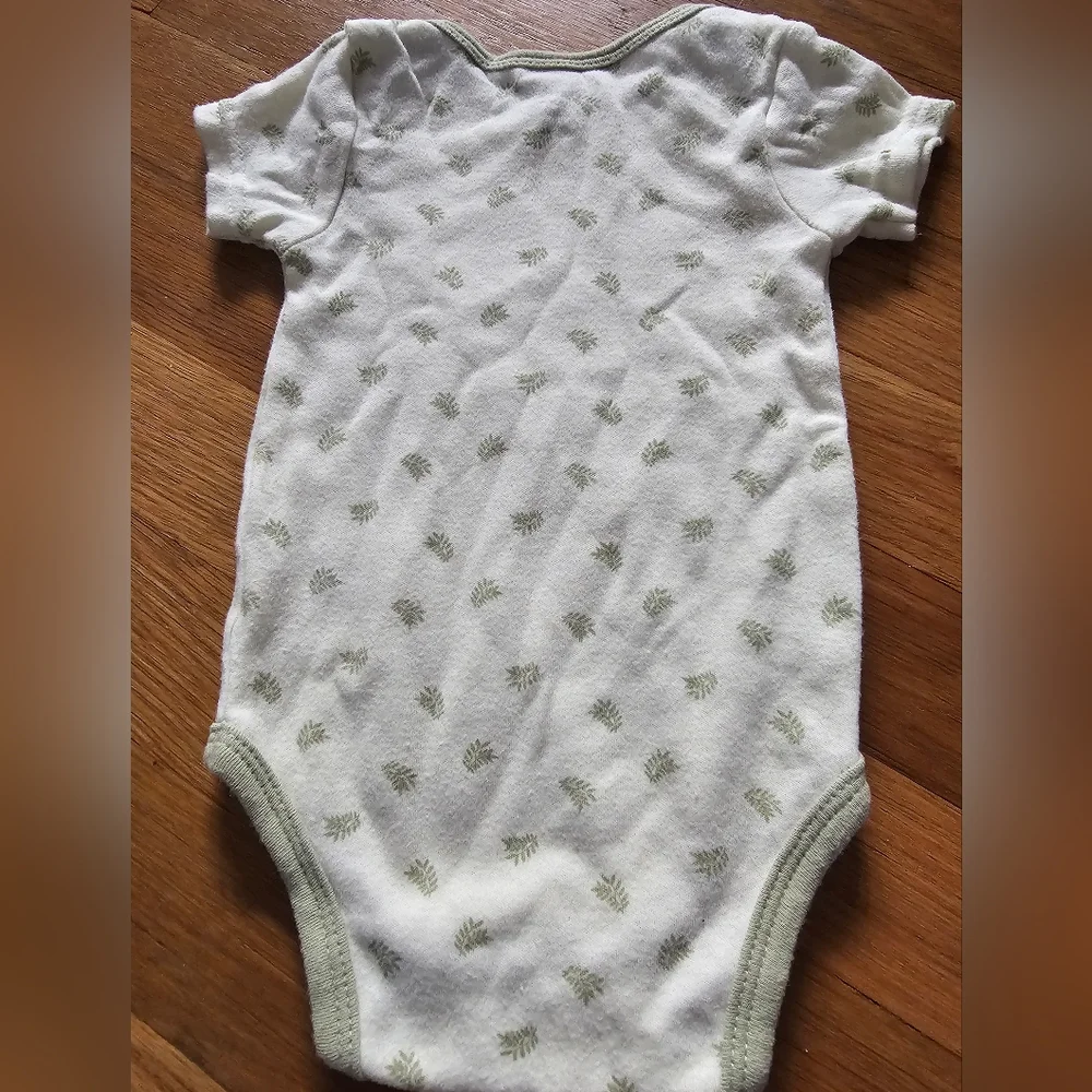 Girl's Size 6-9 Months Bundle of Qty 3 Bodysuits